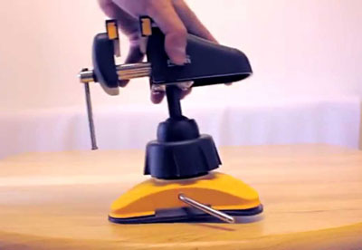 Vacuum-Vise