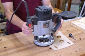 plunge router